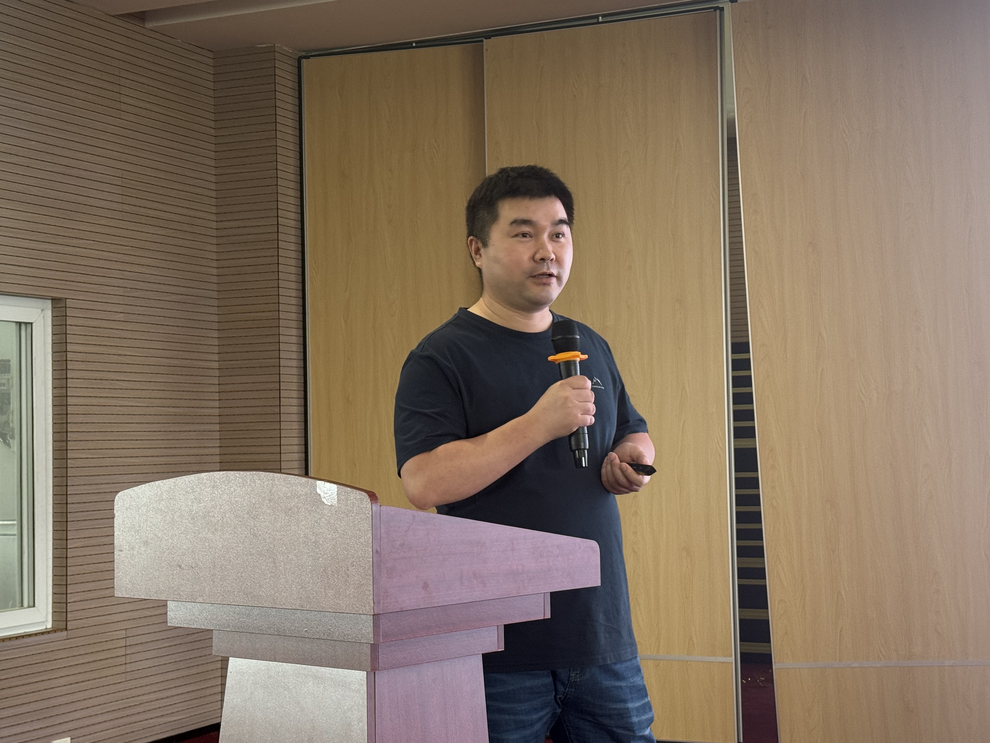 研發(fā)中心 郭進(jìn)濤.jpeg